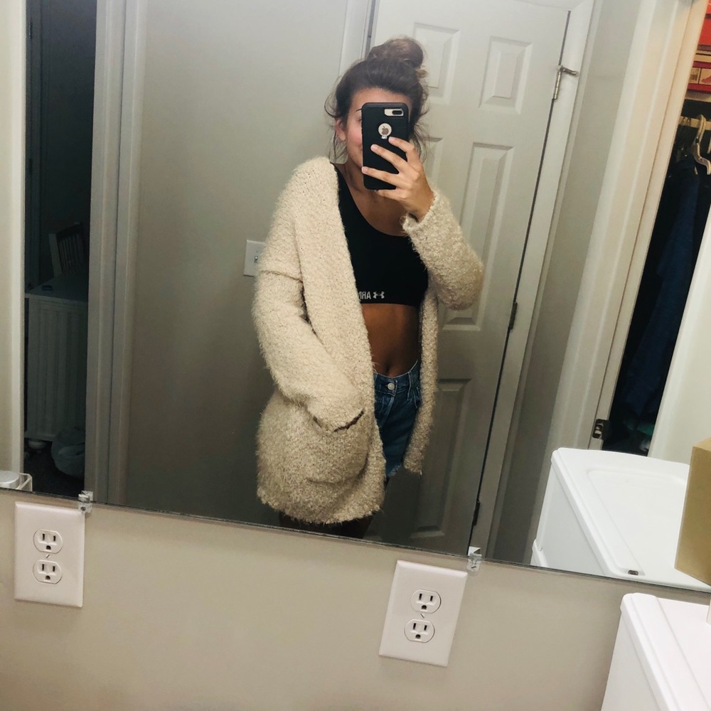 Super cozy oversized popcorn cardigan